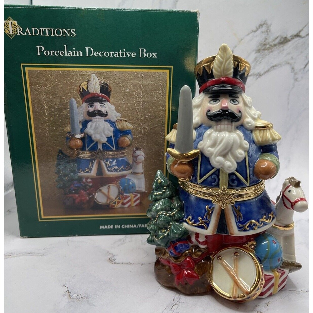 Vintage 6" Traditions Porcelain Christmas‎ Santa Soldier trinket box